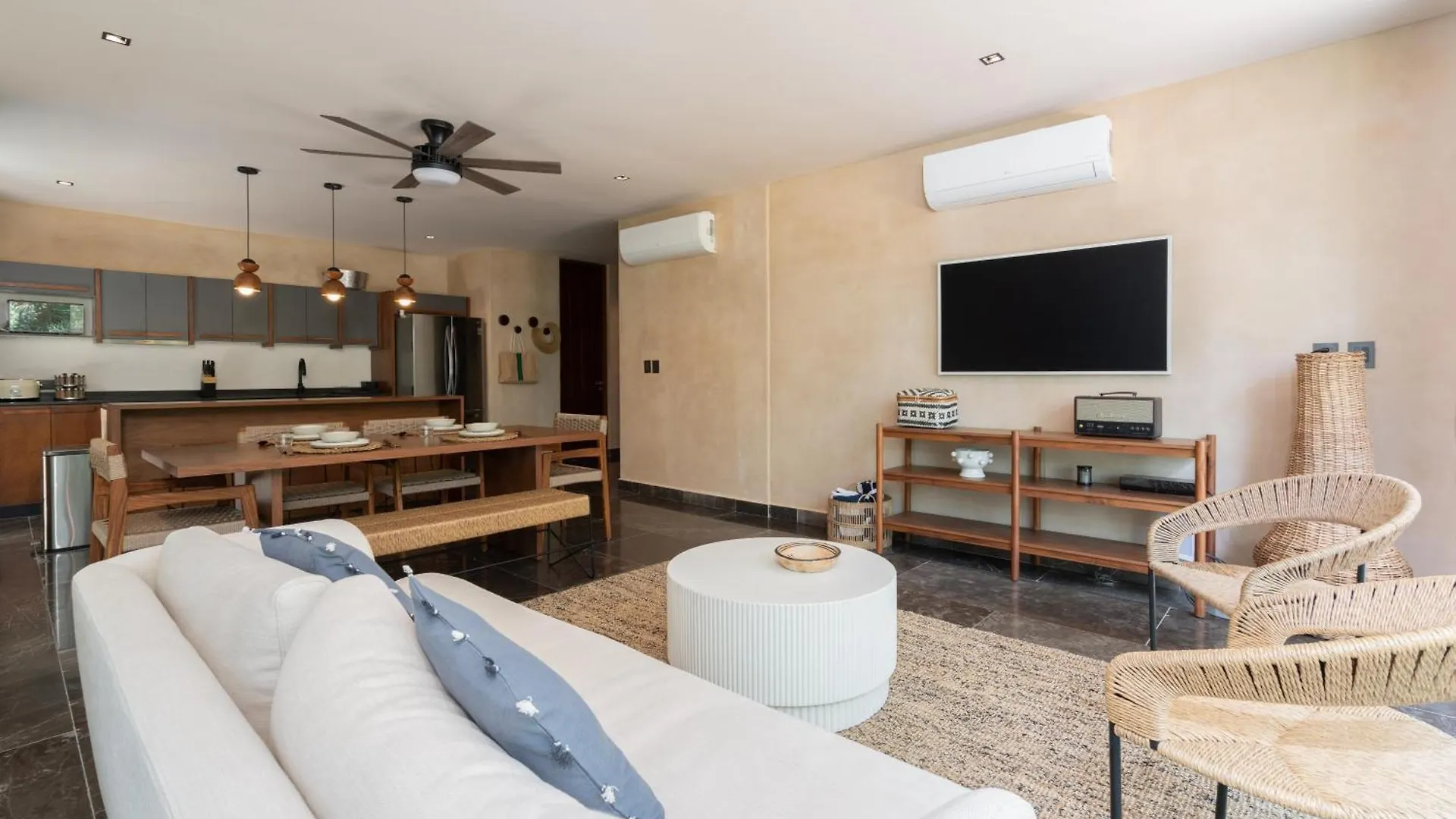 Humana Tulum Luxury Private Pool & Free Bikes Apartment